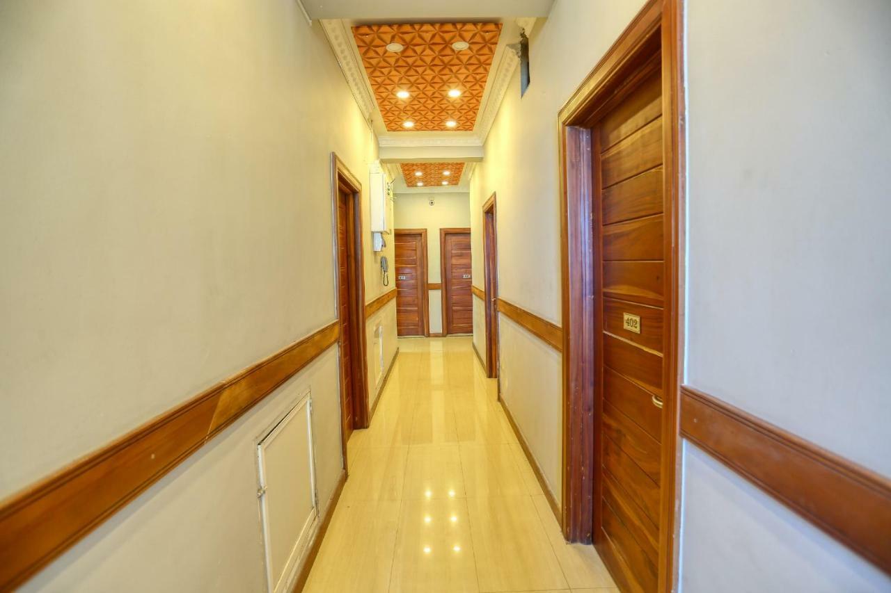 Lazaani Hotel Colombo Exterior photo